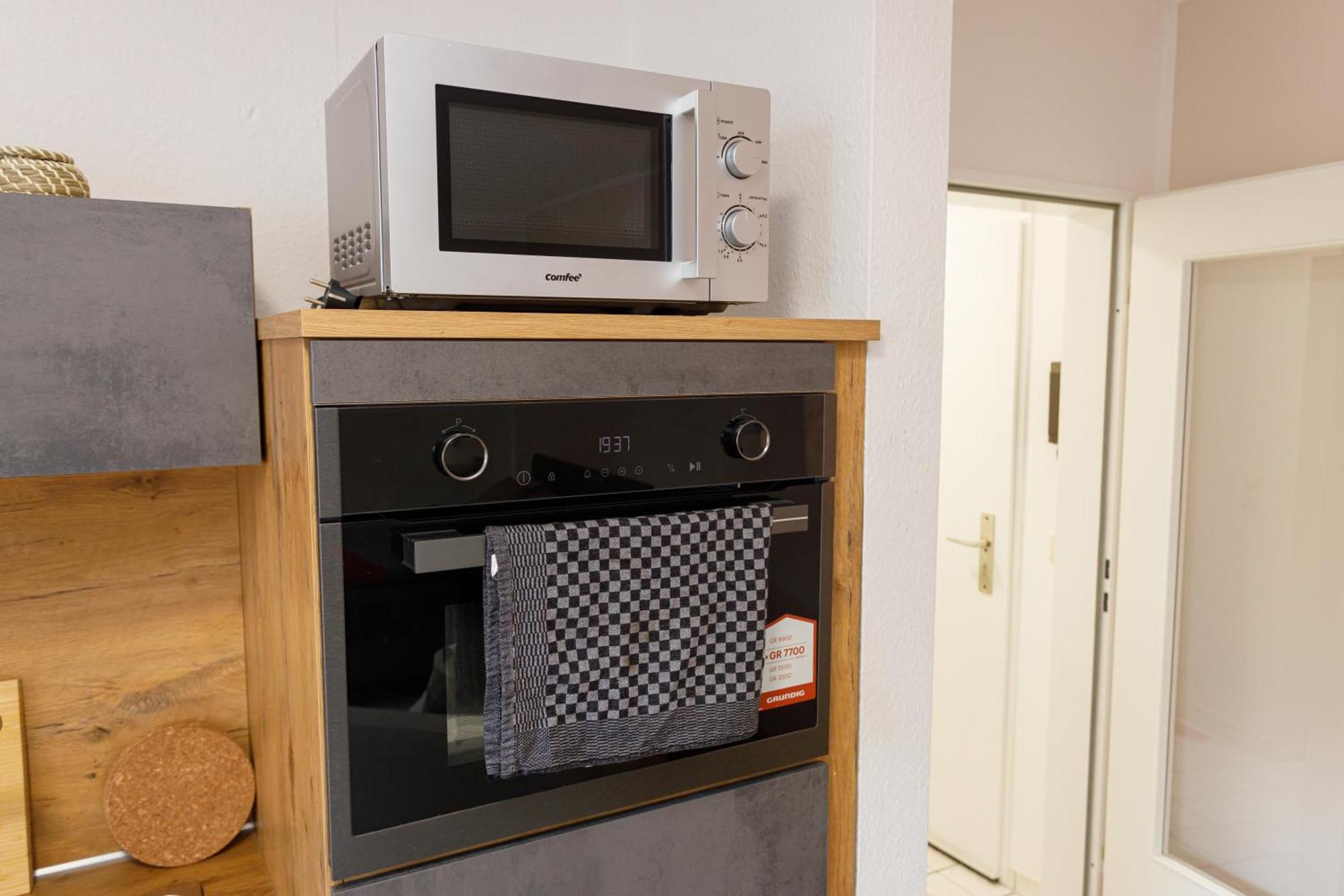 Fullhouse - Eisenach - K70 Apartments - Washing Machine - Smarttv Bagian luar foto